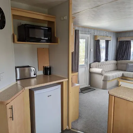 Butlins Skegness 8 Berth Caravan With Free Wifi And Bedding Exterior photo